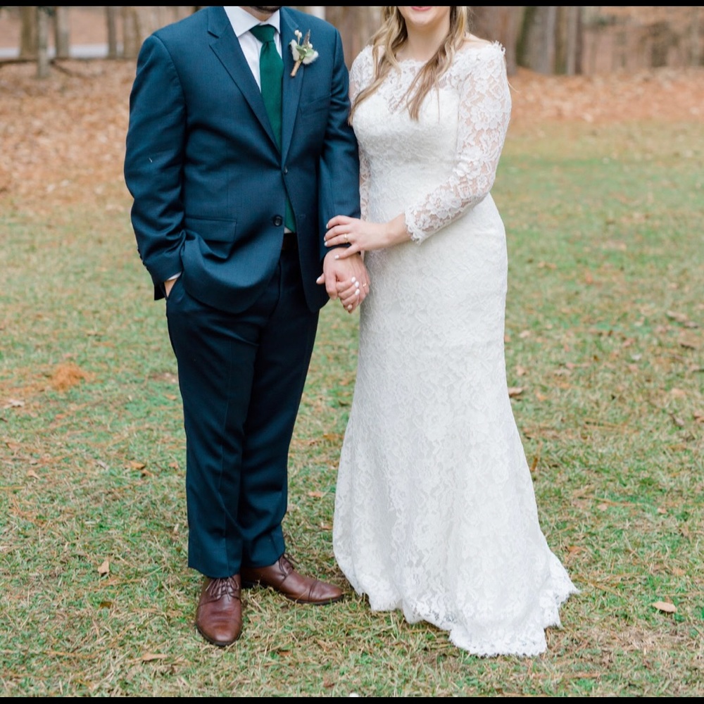 Vintage Style Lace 3/4 Sleeve Wedding Dress